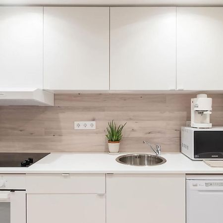 דירות בודפשט Akacfa 62 Dowtown 2Br Wifi+Ac מראה חיצוני תמונה